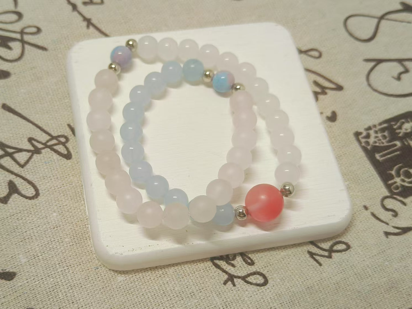 Handmade double loop elastic bracelet with pink Glass bead colored crystal